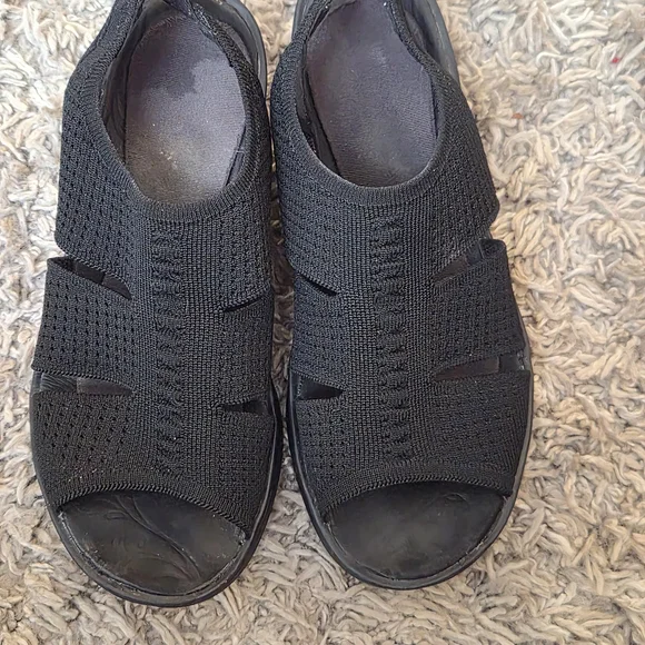 Bzees Black Stretch Fabric Sandals - Picture 1 of 3